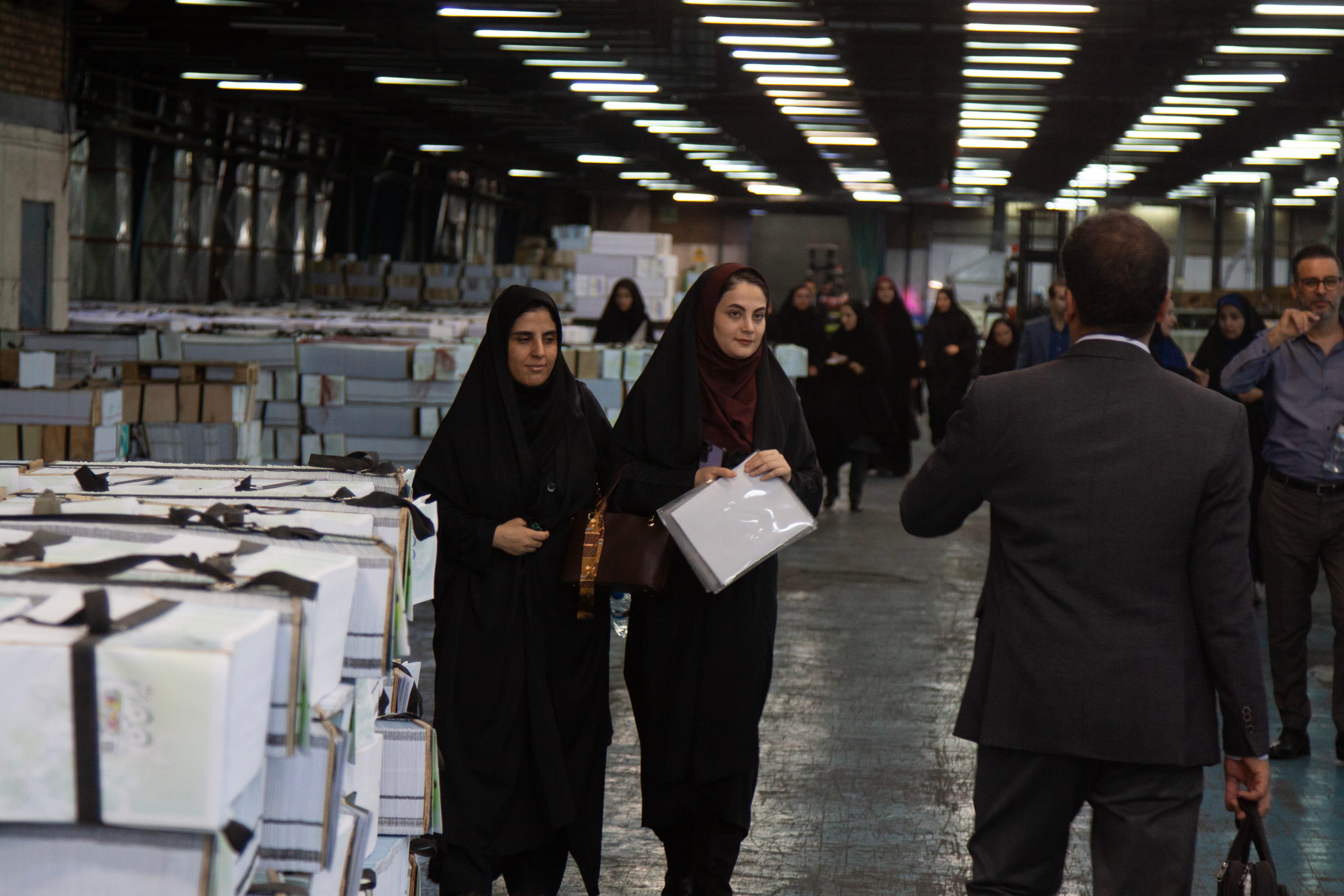 بیست‌وسومین نشست معاونان آموزش ابتدایی و نمایندگان مجلات رشد شهرستان‌های استان تهران در شرکت افست؛ ۱ شهریور ۱۴۰۵